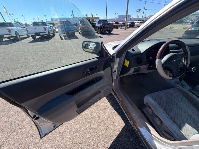 Used 2005 Subaru Forester 2.5X AWD/4WD image 10