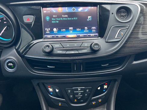 Used 2017 Buick Envision Essence image 11