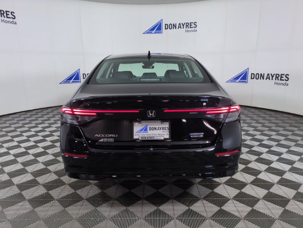 Certified 2025 Honda Accord Touring image 5