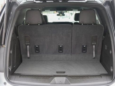 Used 2025 Chevrolet Tahoe LT image 8