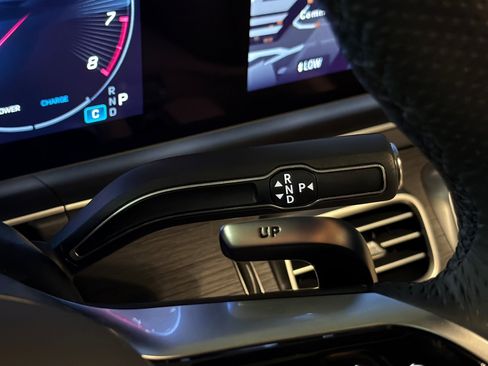 New 2026 Mercedes-Benz GLS 63 AMG 4MATIC image 22