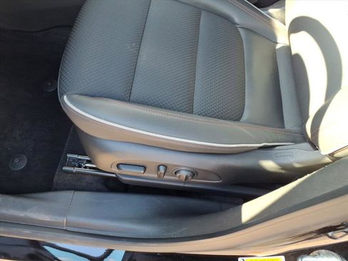 Certified 2023 Chevrolet TrailBlazer RS w/ Convenience Package image 7