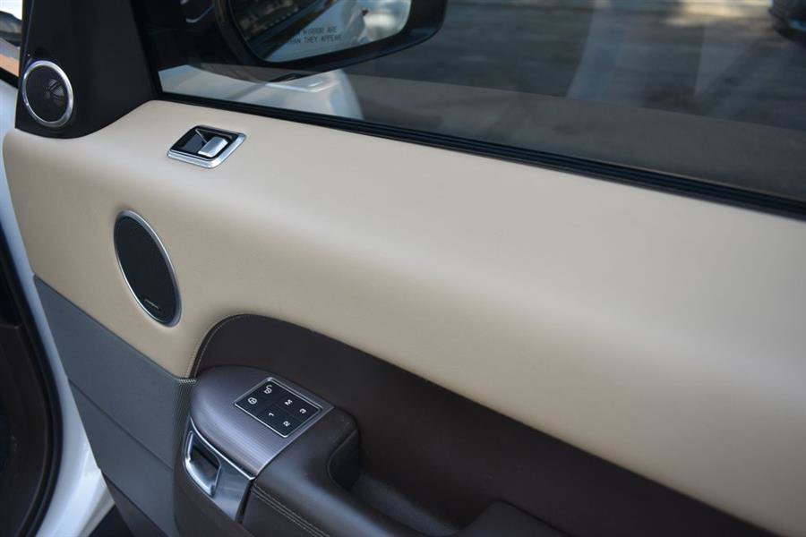 Used 2019 Land Rover Range Rover Sport HSE AWD/4WD image 22