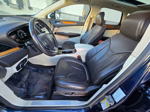 Used 2015 Lincoln MKC Sport Utility 4D w/ Equipment Group 102A Reserve image 12