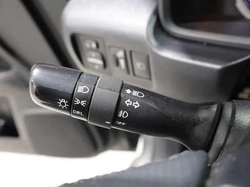 Used 2021 Toyota 4Runner TRD Off-Road Premium w/ Moonroof Package AWD/4WD image 39