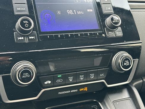 Used 2020 Honda CR-V LX image 25