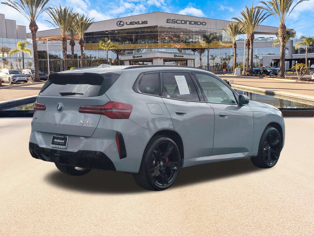 Used 2025 BMW X3 xDrive30i w/ Premium Package AWD/4WD image 5