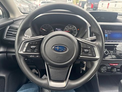 Used 2018 Subaru Impreza 2.0i Premium AWD/4WD image 17