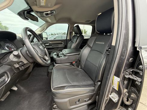 Used 2024 RAM 2500 Laramie AWD/4WD image 28