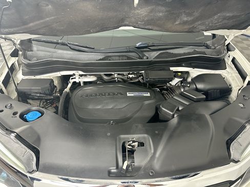 Used 2018 Honda Pilot Elite image 35