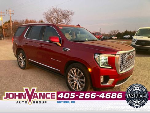 Used 2022 GMC Yukon Denali w/ Denali Ultimate Package image 10
