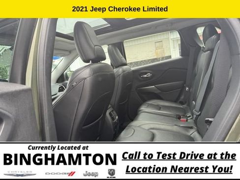 Used 2021 Jeep Cherokee Limited w/ Elite Package AWD/4WD image 18