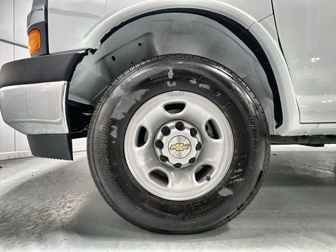 New 2025 Chevrolet Express 2500 w/ Driver Convenience Package image 18
