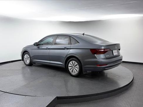 Used 2019 Volkswagen Jetta S FWD image 6