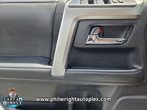 Used 2024 Toyota 4Runner TRD Sport AWD/4WD image 29