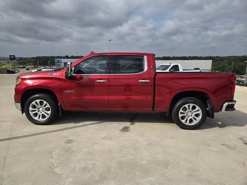 Used 2023 Chevrolet Silverado 1500 LTZ w/ Technology Package AWD/4WD image 5