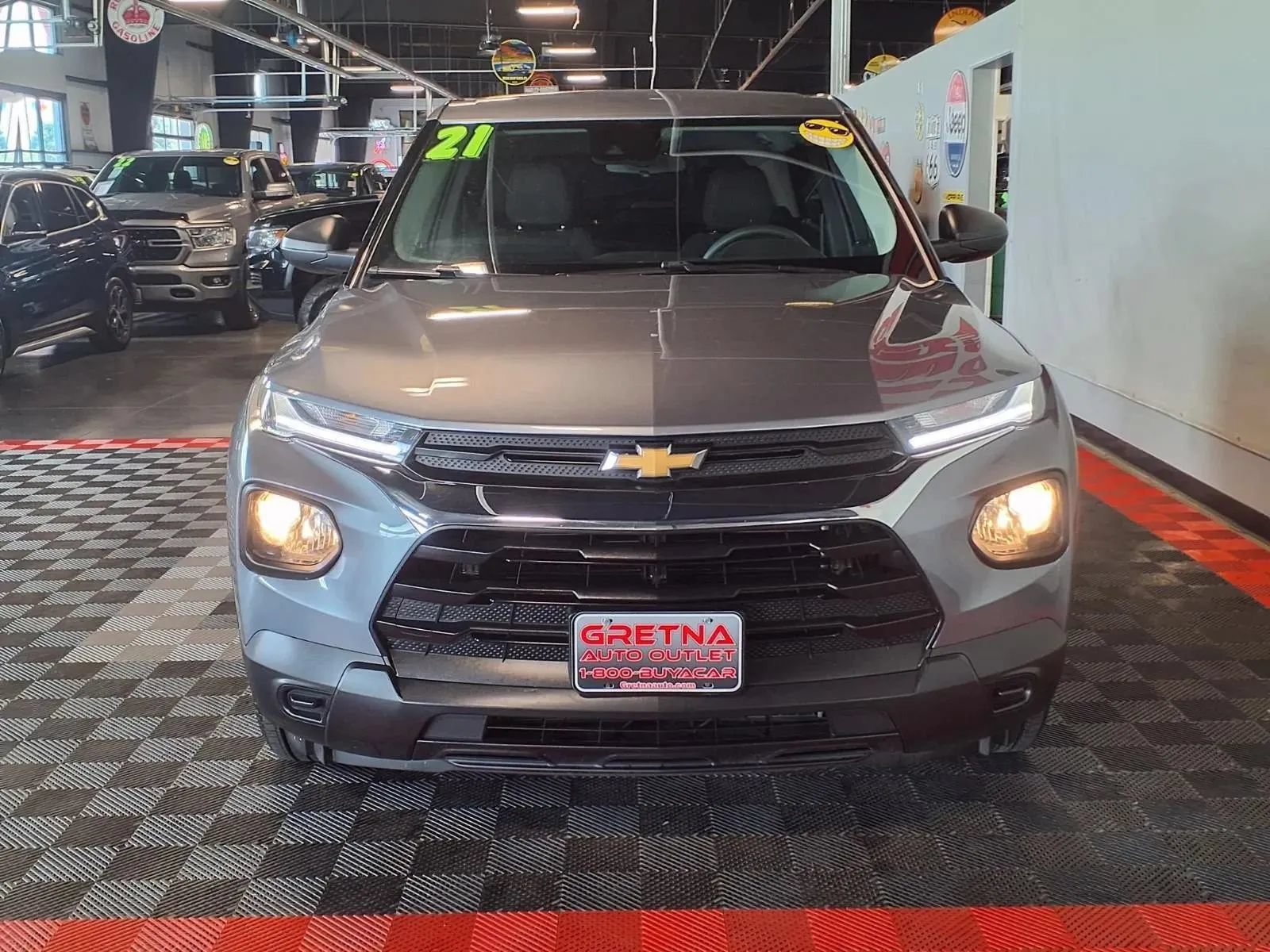 Used 2021 Chevrolet TrailBlazer LS AWD/4WD image 3