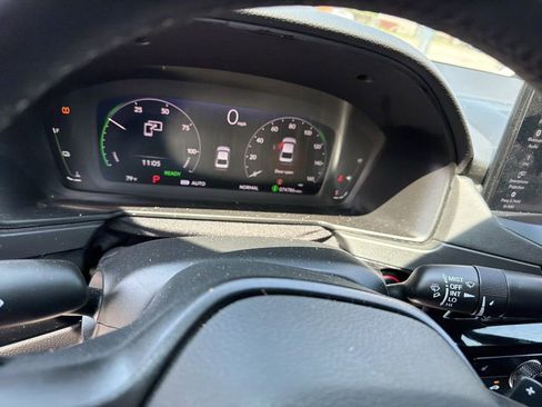 Used 2024 Honda Accord Sport image 19