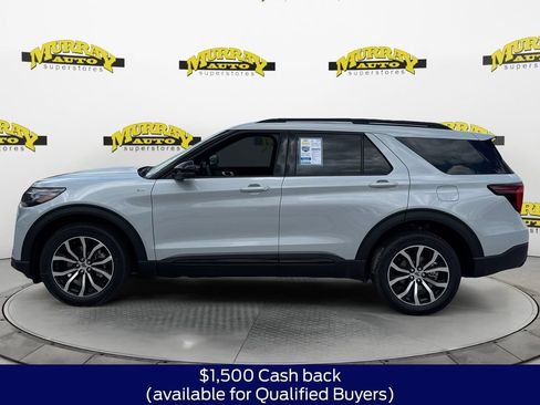 New 2026 Ford Explorer ST-Line AWD/4WD image 2