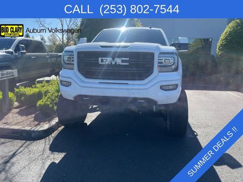 Used 2018 GMC Sierra 1500 SLT AWD/4WD image 8