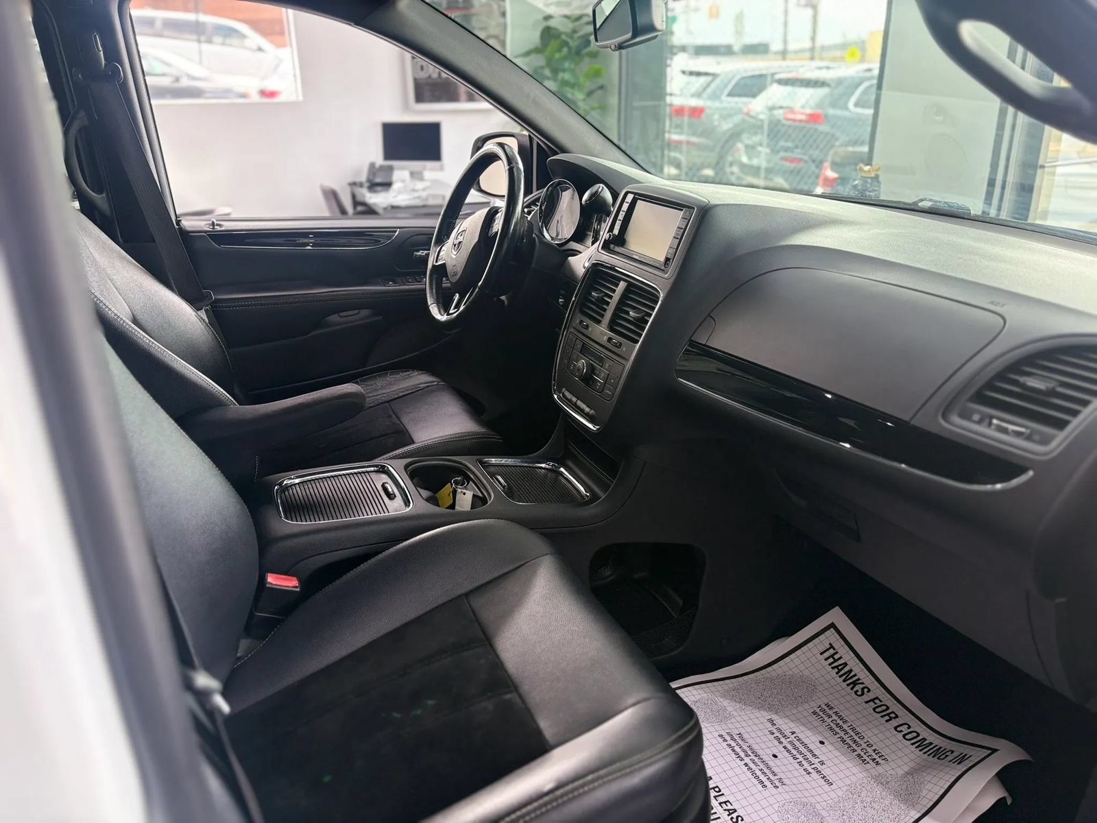 Used 2019 Dodge Grand Caravan GT FWD image 15