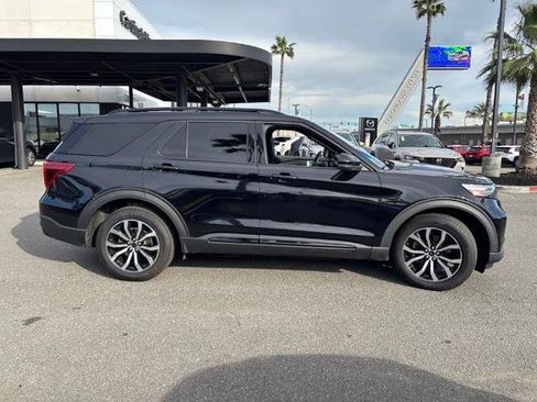 Certified 2020 Ford Explorer ST image 3