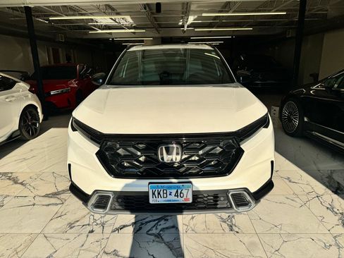 Used 2023 Honda CR-V Sport Touring image 2