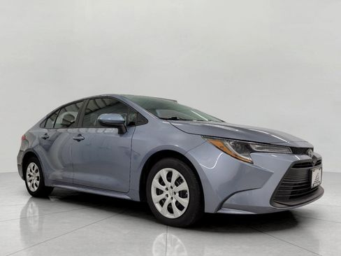 Used 2024 Toyota Corolla LE image 1