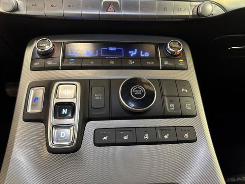 Used 2020 Hyundai Palisade Limited FWD image 24