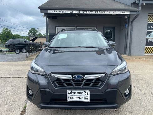 Used 2023 Subaru Crosstrek 2.5i Limited AWD/4WD image 2