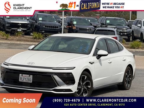 Used 2024 Hyundai Sonata SEL FWD image 1