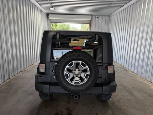 Used 2010 Jeep Wrangler Rubicon w/ PWR Convenience Group AWD/4WD image 6