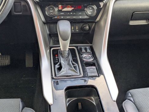 Used 2025 Mitsubishi Eclipse Cross SE AWD/4WD image 21
