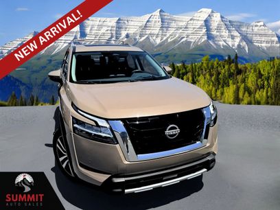 Used 2023 Nissan Pathfinder Platinum