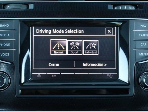 Used 2015 Volkswagen GTI SE w/ Lighting Package (SEL) image 39