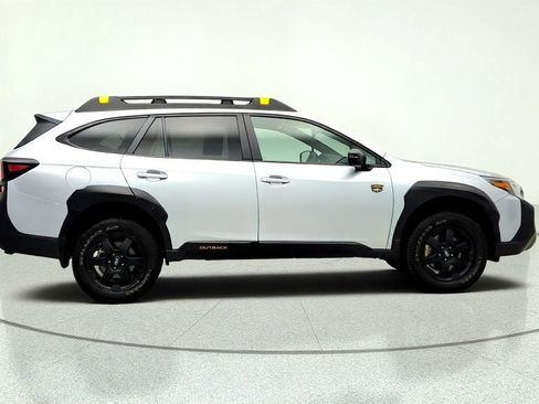 Used 2025 Subaru Outback Wilderness AWD/4WD image 4