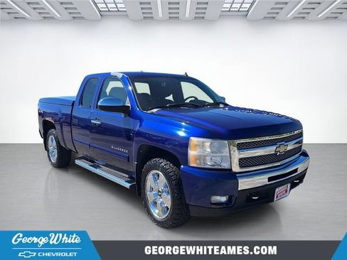 Used 2011 Chevrolet Silverado 1500 LT w/ All-Star Edition AWD/4WD image 1