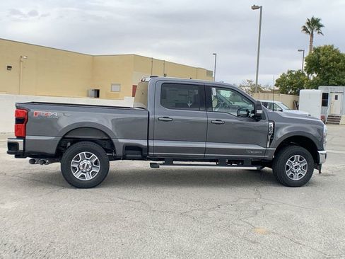 New 2026 Ford F250 Lariat w/ FX4 Off-Road Package AWD/4WD image 9