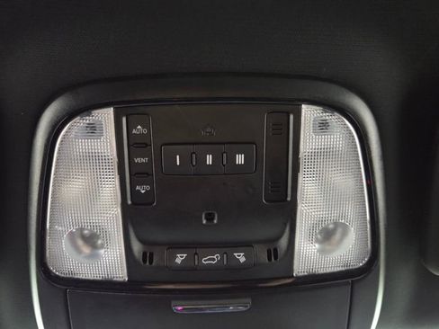 Used 2022 Dodge Durango GT image 30