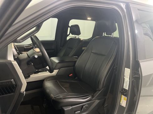 Used 2018 Ford F150 Lariat image 17