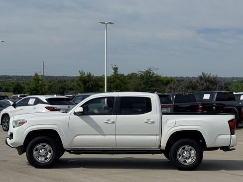 Used 2021 Toyota Tacoma SR w/ SR Convenience Package RWD image 3
