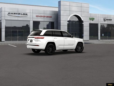 New 2026 Jeep Grand Cherokee Limited AWD/4WD image 8