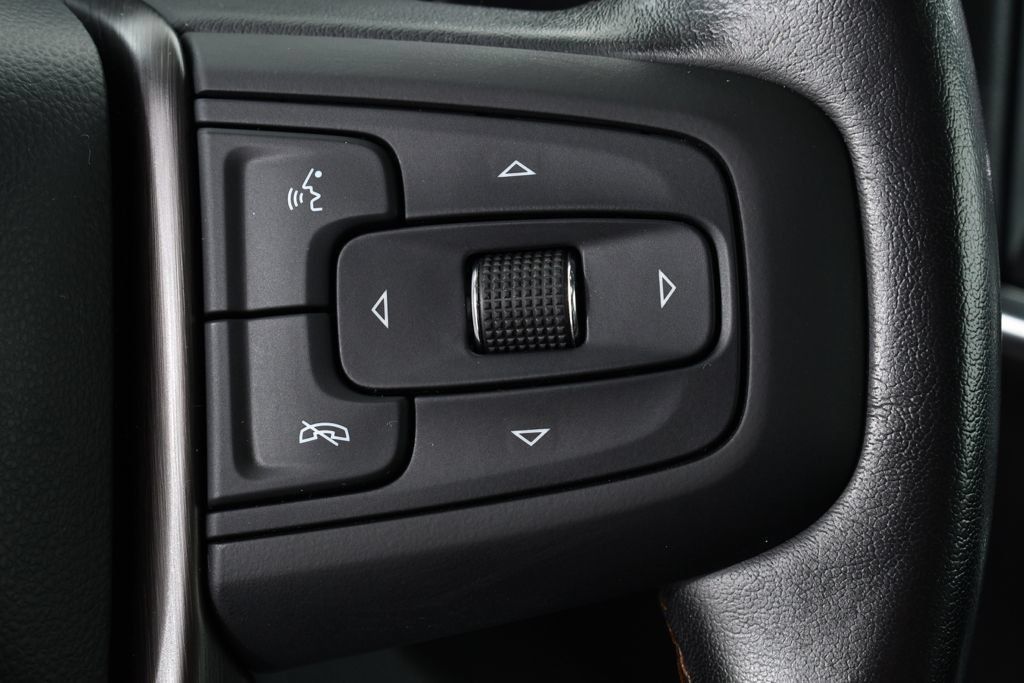 Used 2021 GMC Sierra 1500 AT4 w/ AT4 Premium Package AWD/4WD image 34