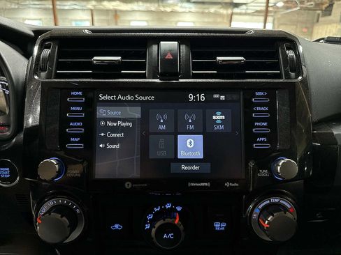 Used 2023 Toyota 4Runner TRD Off-Road Premium w/ Moonroof Package AWD/4WD image 19