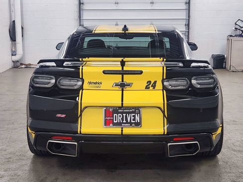 Used 2020 Chevrolet Camaro SS RWD image 14