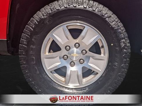 Used 2018 Chevrolet Silverado 1500 LT w/ All Star Edition AWD/4WD image 30