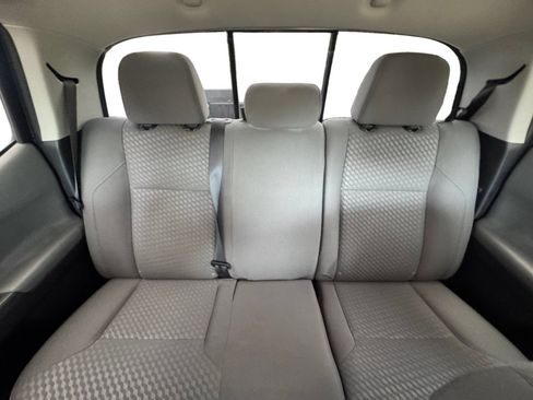 Used 2023 Toyota Tacoma SR5 RWD image 17