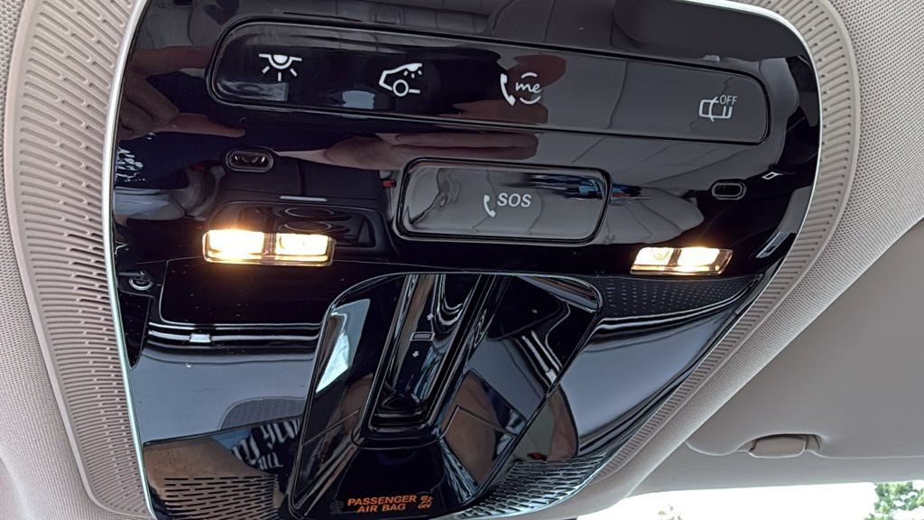 Certified 2025 Mercedes-Benz E 350 4MATIC Sedan image 33
