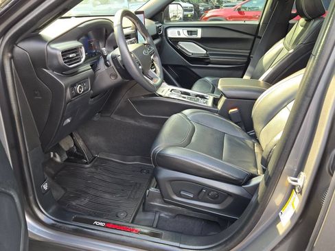 Used 2023 Ford Explorer ST w/ Equipment Group 401A AWD/4WD image 26