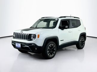Used 2023 Jeep Renegade Latitude AWD/4WD video 1